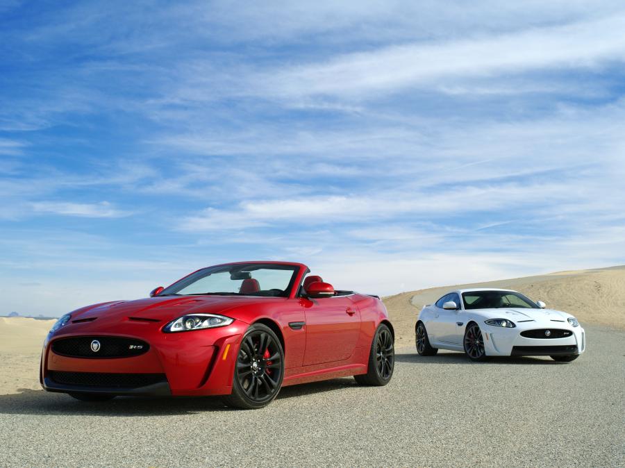  Jaguar XKR-S Convertible in San Diego 2012 года  (фото 5 из 10)